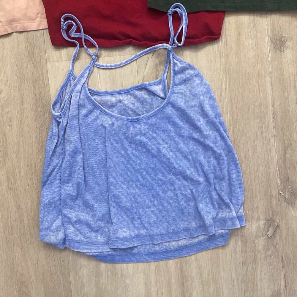 Assorted Tank Tops - Picture 3 of 3